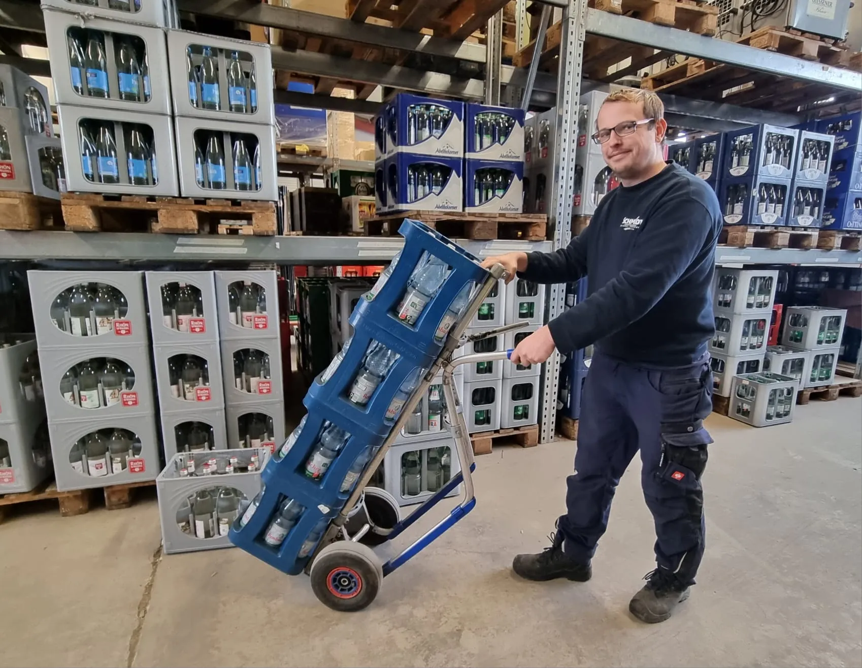 Lieferservice der Getränkefachhandel Lollar GmbH - Pascal Baier Schmidt